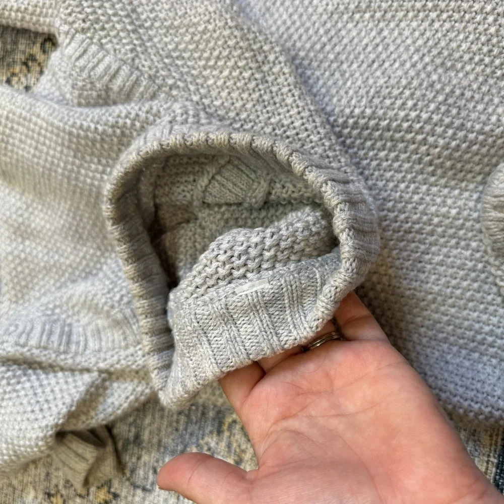 Lululemon Knit Gray Women's Sweater - Picture 4 of 7